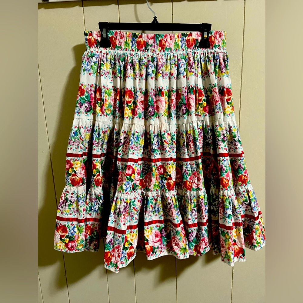 Square up full tiered floral ribbon skirt size large flowy flirty vintage retro